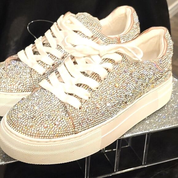 Matisse Julia Rhinestone Platform Sneaker - Picture 9 of 11